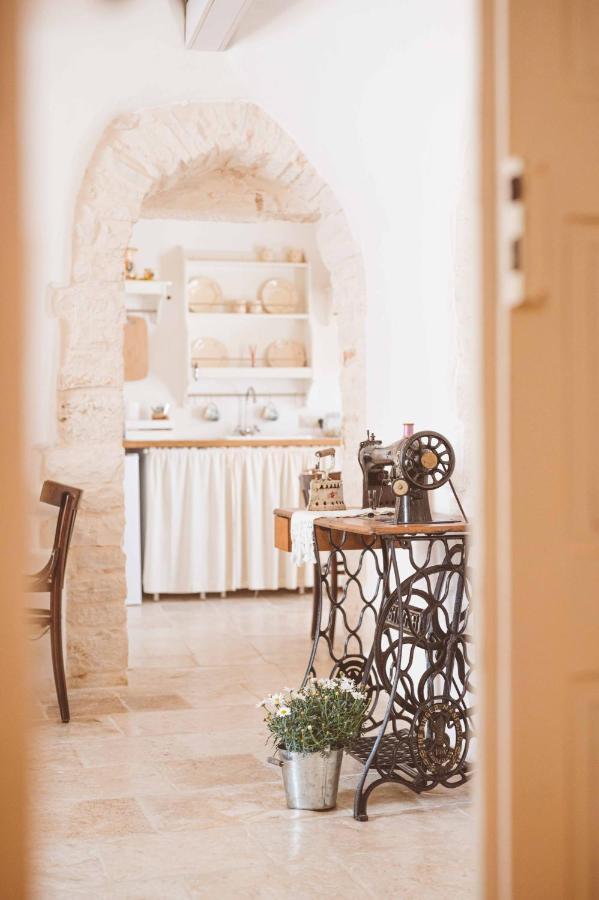 Trulli Lithos Suite Alberobello Bagian luar foto