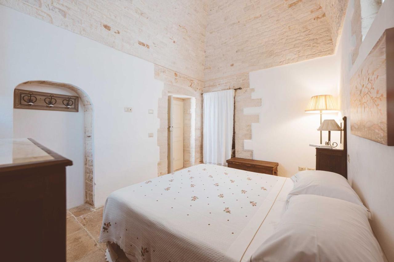 Trulli Lithos Suite Alberobello Bagian luar foto